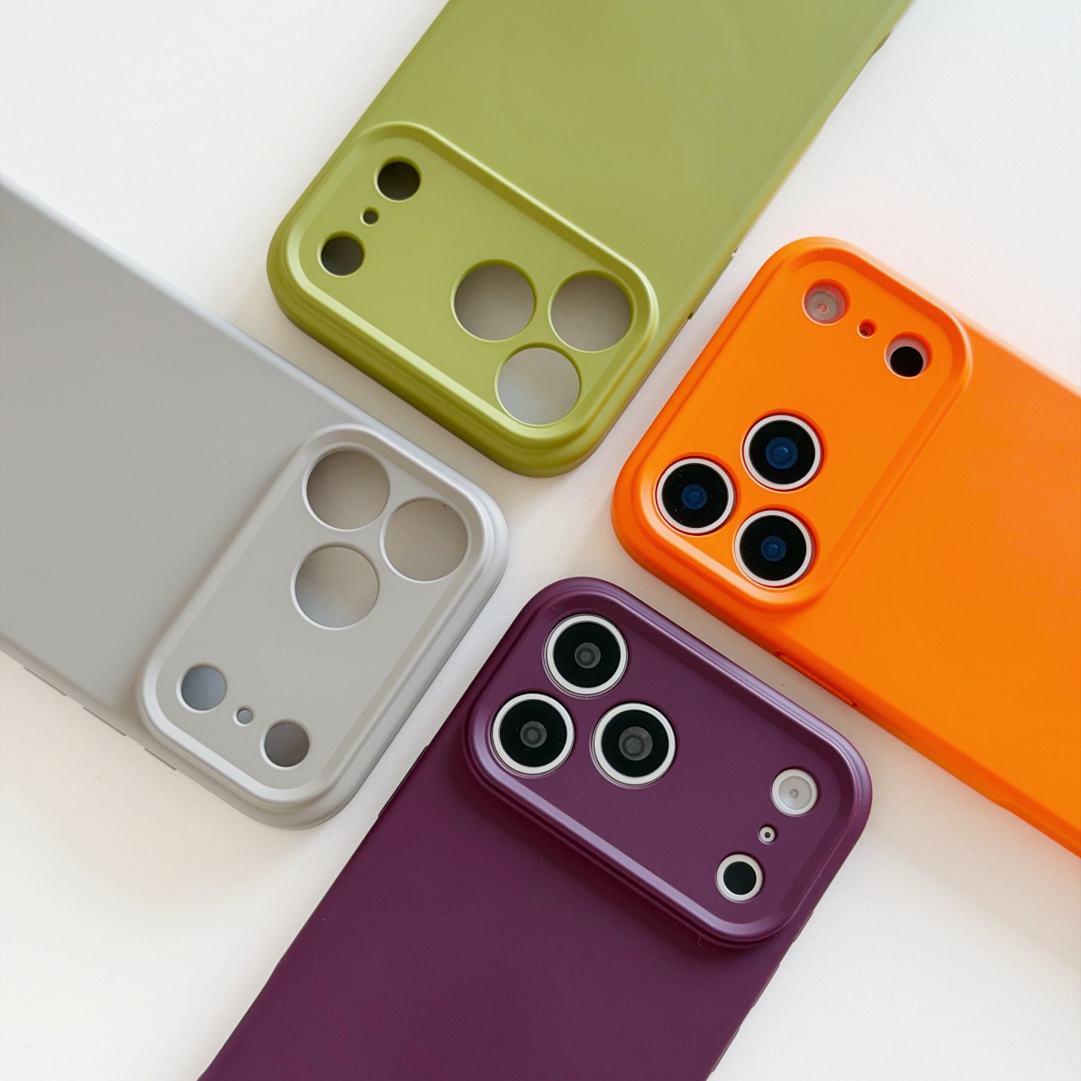 Coque de téléphone magnétique  - Liquid Silicone Magnetic Phone Case avis et prix